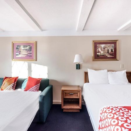 Oyo Hotel Wadsworth Oh I-76 Экстерьер фото