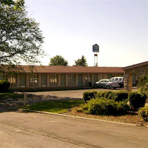 Oyo Hotel Wadsworth Oh I-76 Экстерьер фото